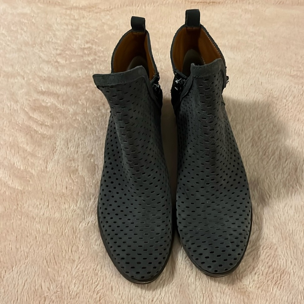 Lucky Brand Basil Stone Colored Zip Bootie - 7.5